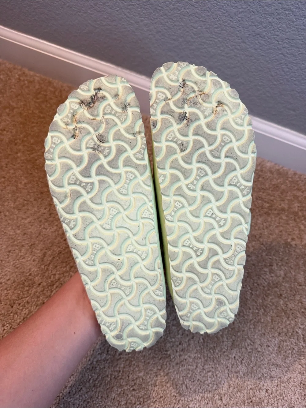 Birkenstock Two-Buckle Arizona Essentials EVA Slides in Faded Lime EU 39 - Picture 7 of 8